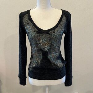 Small Embellished Black V-Neck Sweater with Subtle Sparkle